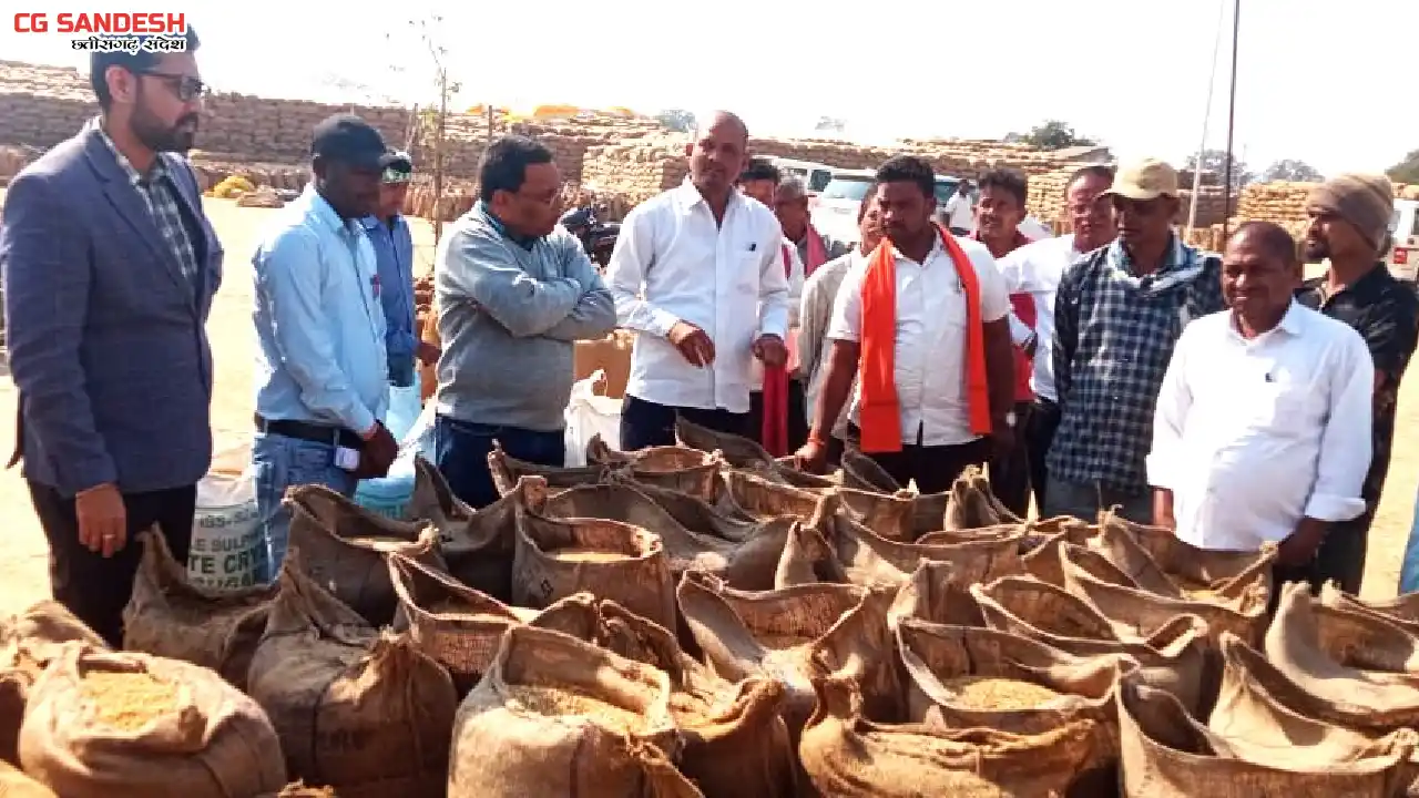 महासमुंद : कलेक्टर लंगेह ने मुनगाशेर और गांजर धान उपार्जन के... - CG Sandesh