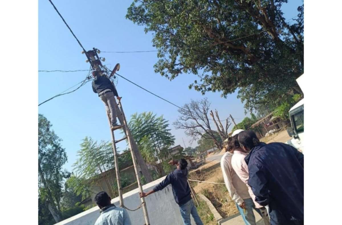CG : विद्युत विभाग का बड़ा एक्शन, 88 बकायादारों के काटे गए क... - CG Sandesh