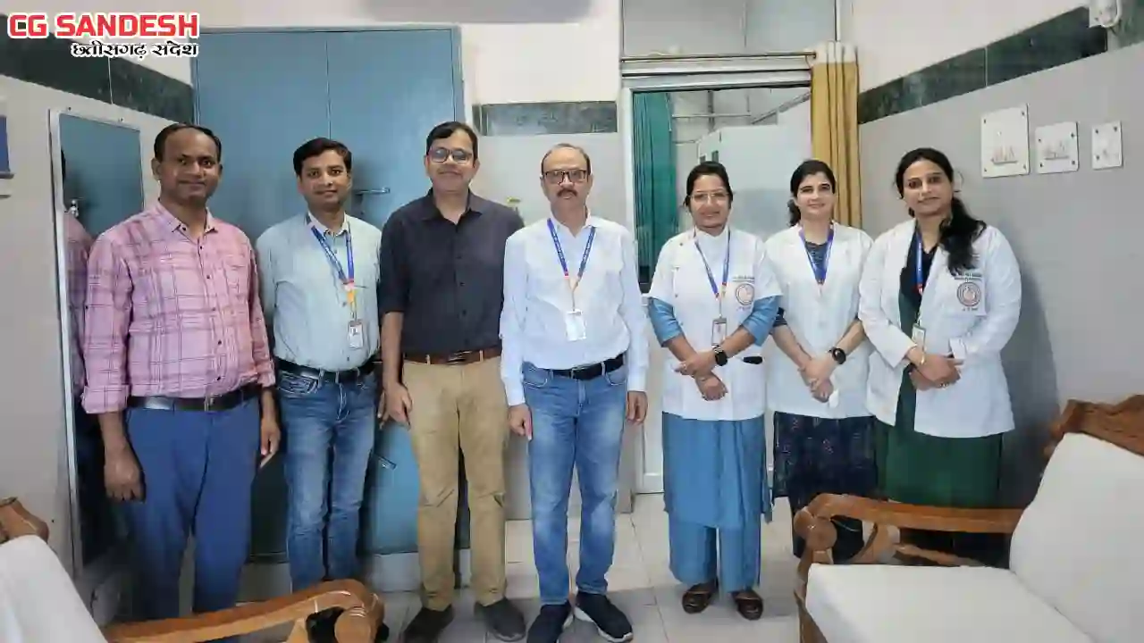 सड़क दुर्घटना में कुचल गया था चेहरा, सिम्स में हुआ ईलाज - CG Sandesh