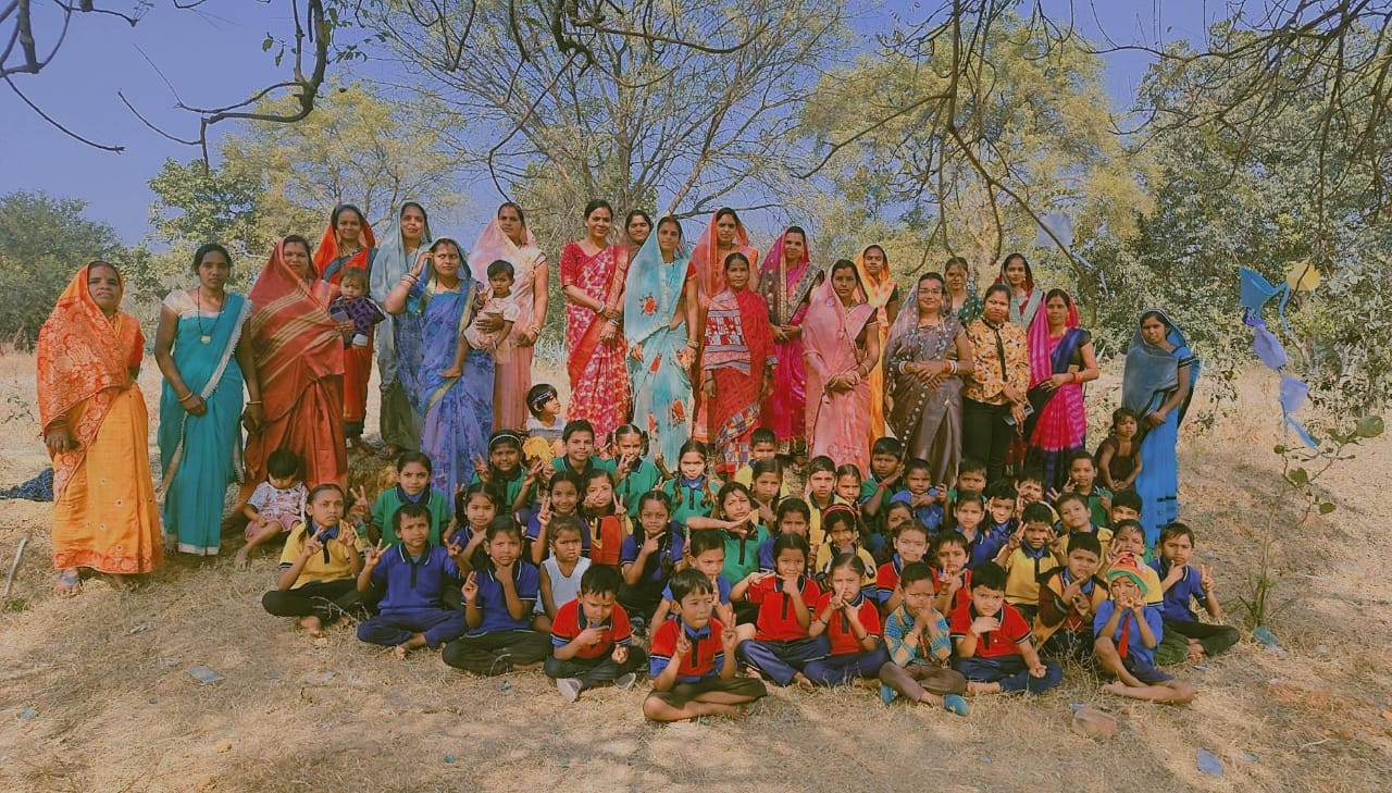 सरायपाली : मुंधा में विद्यार्थियों के लिए एक दिवसीय शैक्षणिक... - CG Sandesh