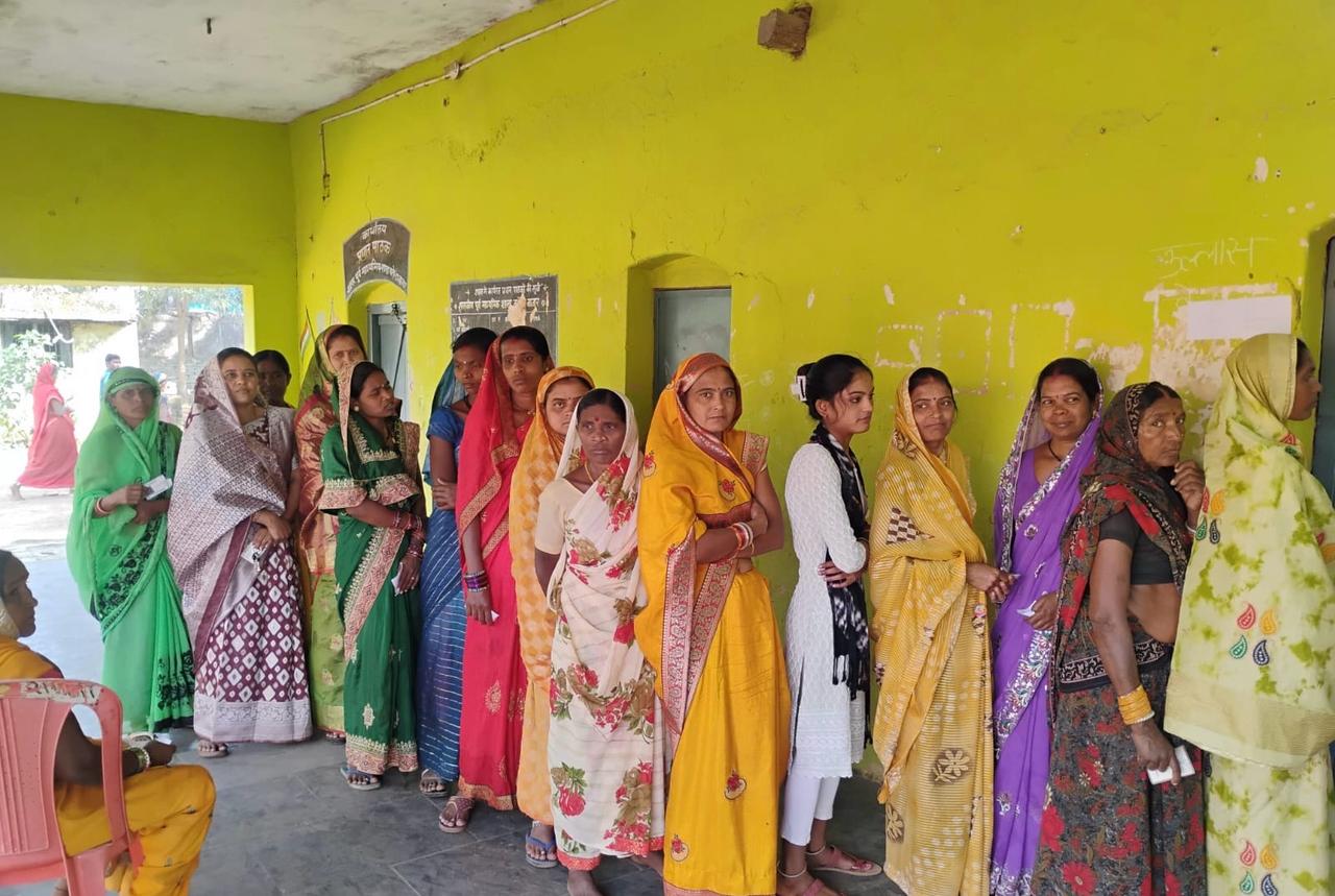 जनपद पंचायत महासमुंद में सुचारु और शांतिपूर्ण रूप से हो रहा ... - CG Sandesh