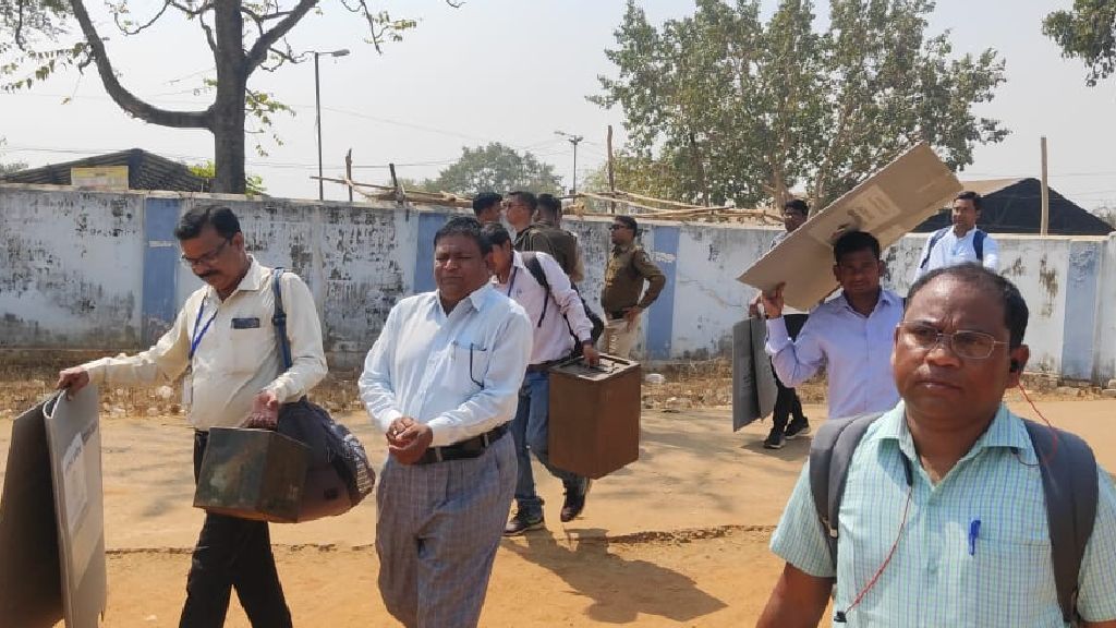 महासमुंद जनपद पंचायत में तीसरे (अंतिम) चरण का मतदान कल, सभी ... - CG Sandesh