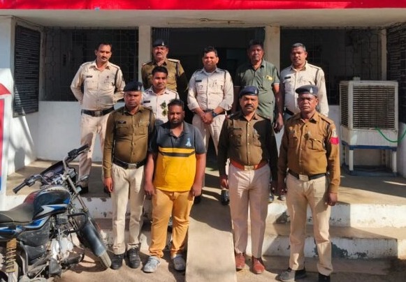 CG : डांट-फटकार से नाराज भतीजे ने बेरहमी से कर दी बुआ की हत्... - CG Sandesh