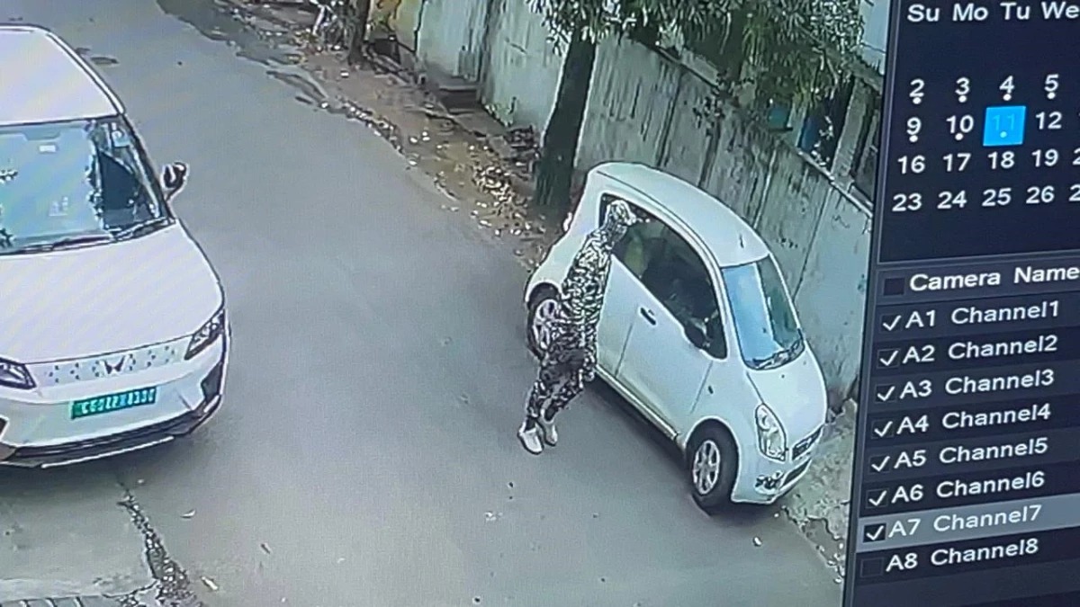 CG : चुनाव के बीच दिनदहाड़े 60 लाख की डकैती, दो महिलाओं और एक पुरुष को बनाया बंधक