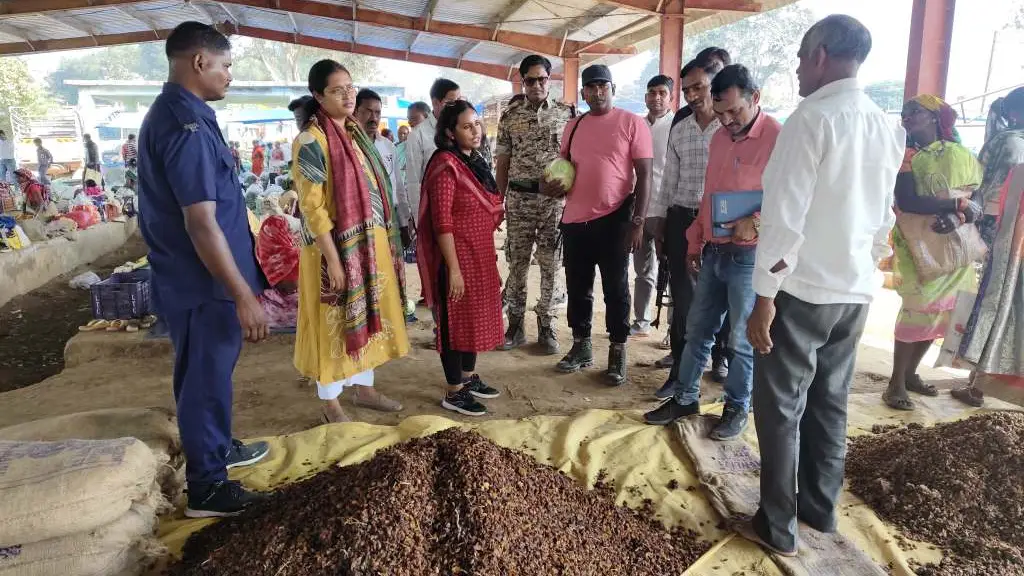 नारायणपुर की शानदार उपलब्धि, नीति आयोग ने दिया 10 करोड़ रुपय... - CG Sandesh