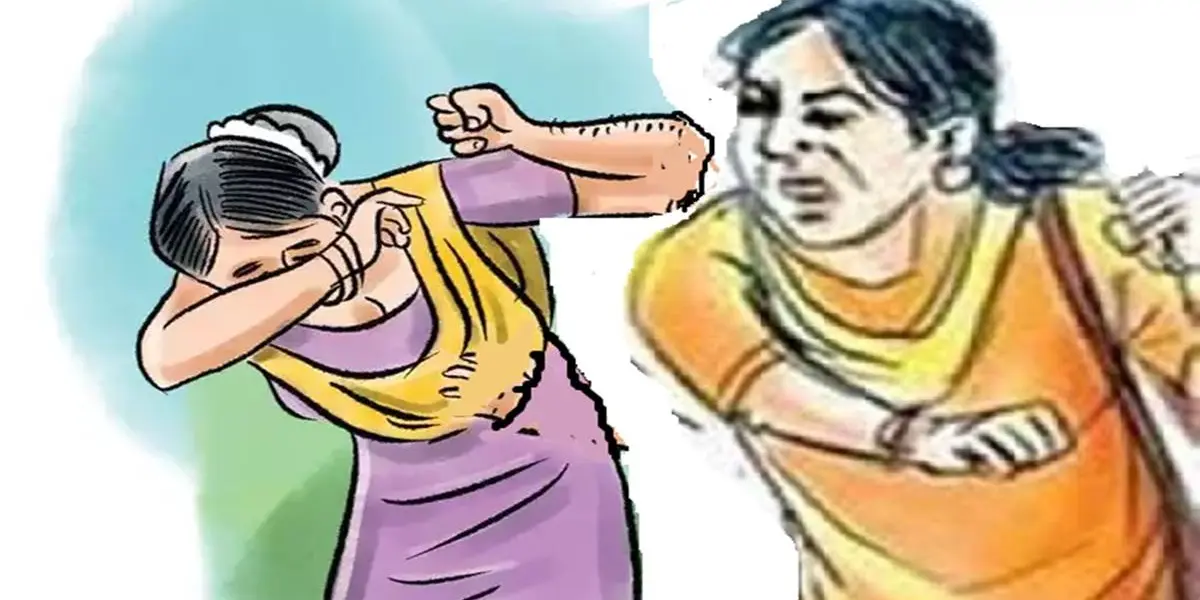 पिथौरा : हमारे प्रत्याशी को वोट नही दिये कहकर दो महिलाओं ने ... - CG Sandesh