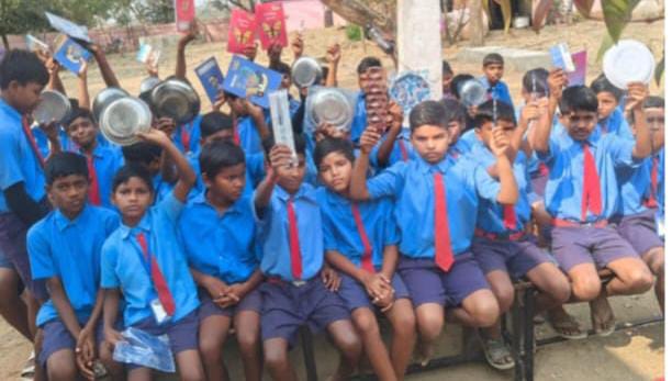 सरायपाली : बनीगिरोला में वार्षिक क्रीड़ा प्रतियोगिता एवं पुरस... - CG Sandesh