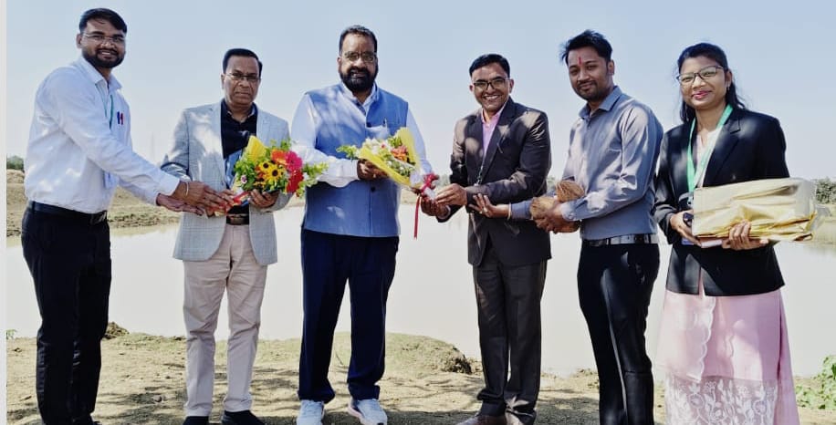 कुलपति के द्वारा उद्यानिकी  महाविद्यालय हथनी का निरीक्षण - CG Sandesh