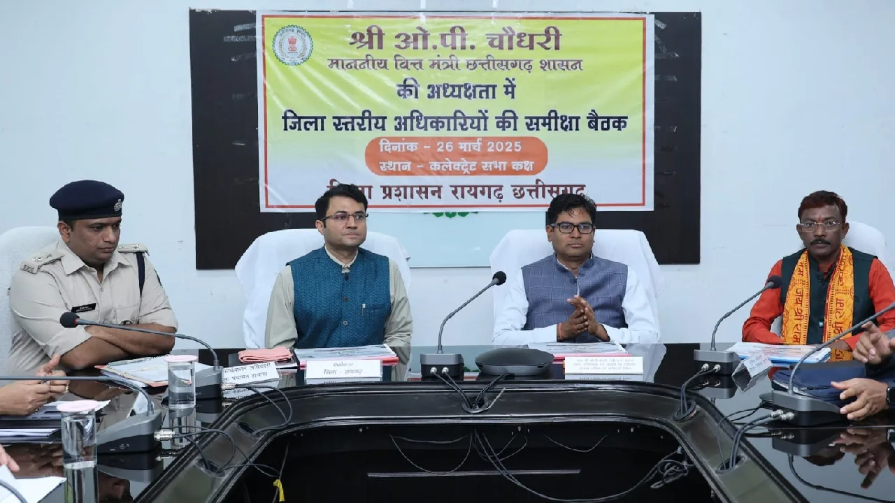 बारिश के पहले निर्माण कार्यों में दिखनी चाहिए अपेक्षित प्रगत... - CG Sandesh