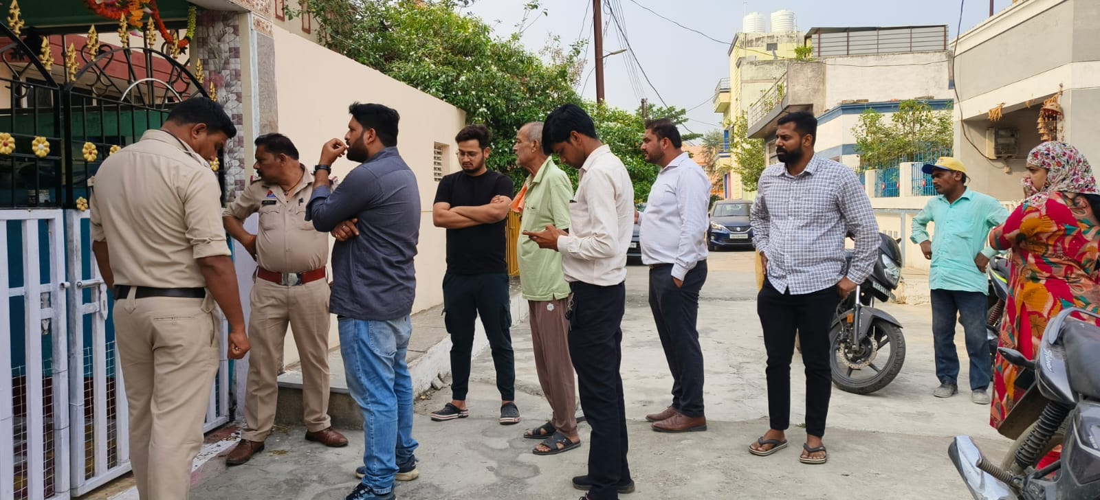 CG : फंदे से लटकती मिली 10 वर्षीय बच्चे की लाश, इलाके में फै... - CG Sandesh
