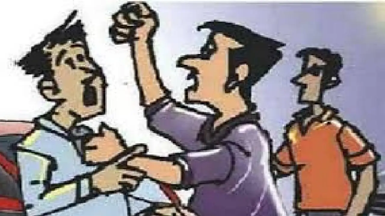 तुमगांव : पुराने जमीन विवाद की बात को लेकर की मारपीट. - CG Sandesh