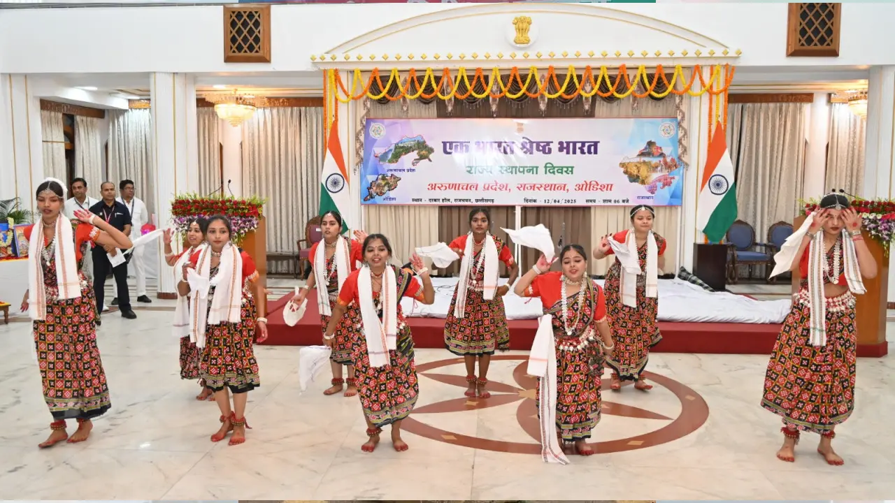 CG : छत्तीसगढ़ के राजभवन में मनाया गया अरूणाचल, राजस्थान और ओ... - CG Sandesh