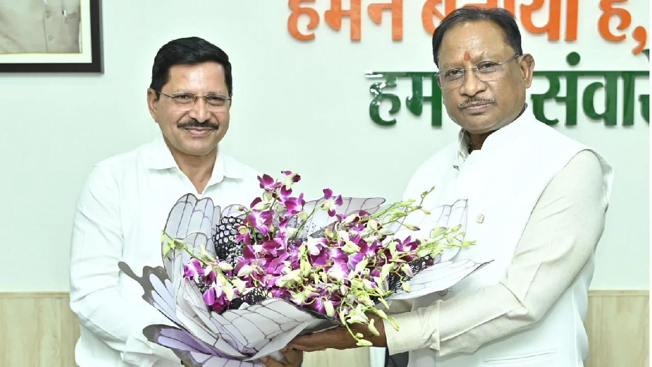 मुख्यमंत्री विष्णु देव साय से एसईसीएल के नवनियुक्त सीएमडी हर... - CG Sandesh