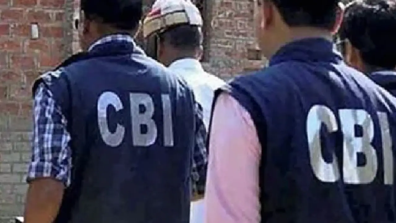 CG: पूर्व IAS अनिल टुटेजा के घर पहुंची CBI. 