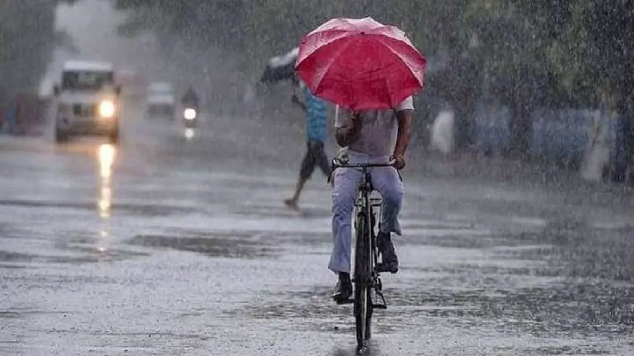 CG : छत्तीसगढ़ में बदला-बदला है आज मौसम का मिजाज, मौसम विभाग ने जताई बारिश की संभावना. 