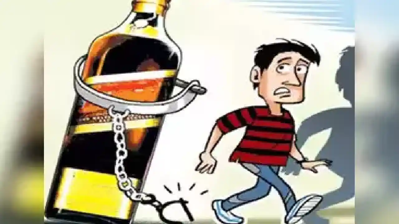 सांकरा : झगरेनडीह में अवैध शराब की सुचना पर कार्रवाई. - CG Sandesh
