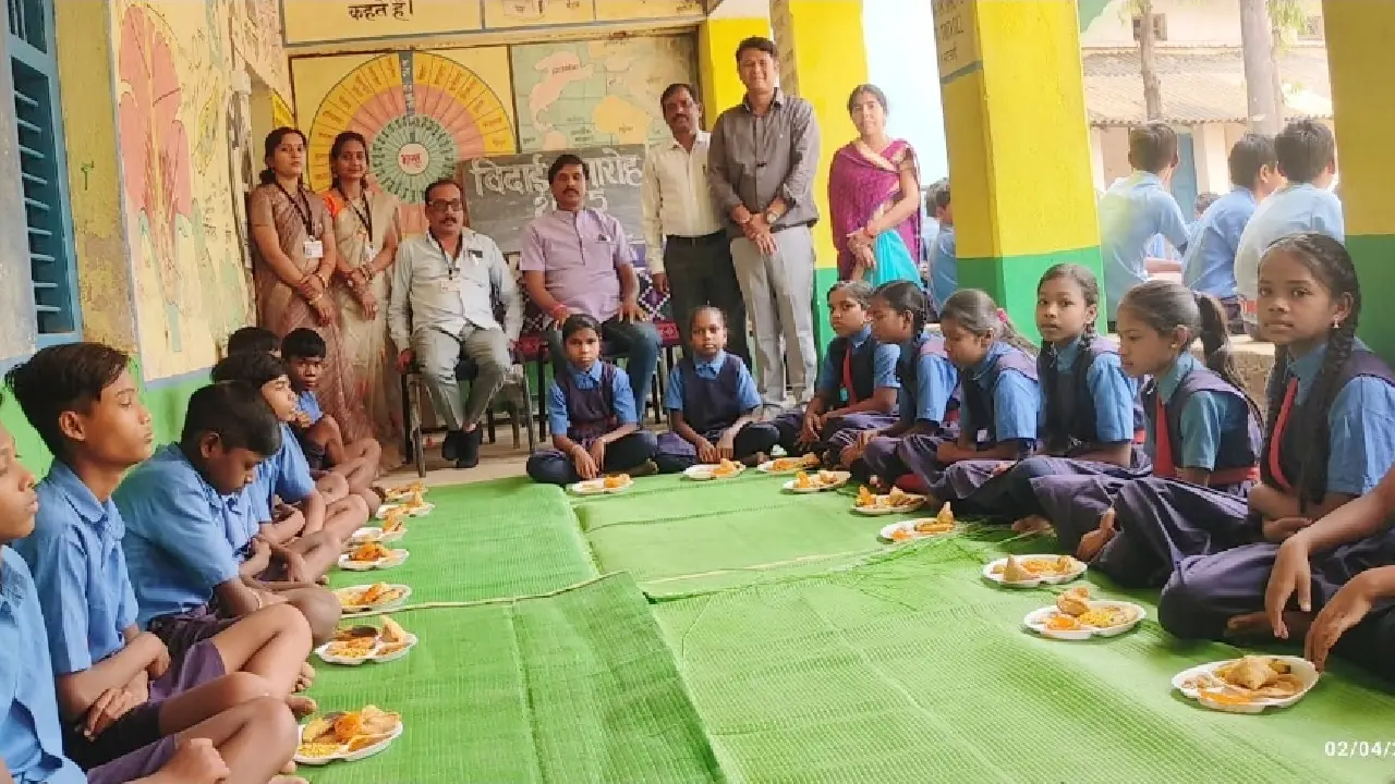 सरायपाली : शासकीय प्राथमिक एवं उच्च प्राथमिक शाला पाटसेन्द्र... - CG Sandesh