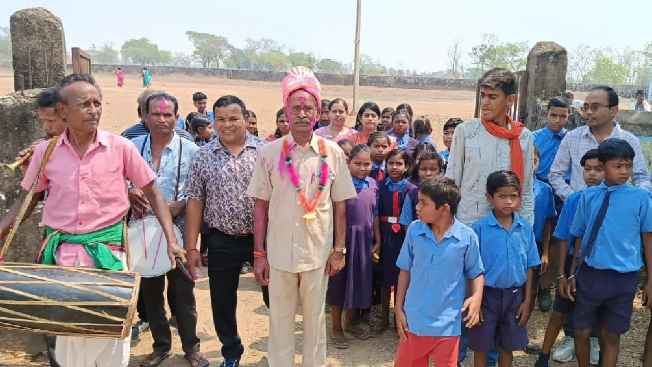 सरायपाली : शासकीय उच्च प्राथमिक शाला खपरीडीह के उच्च वर्ग शि... - CG Sandesh