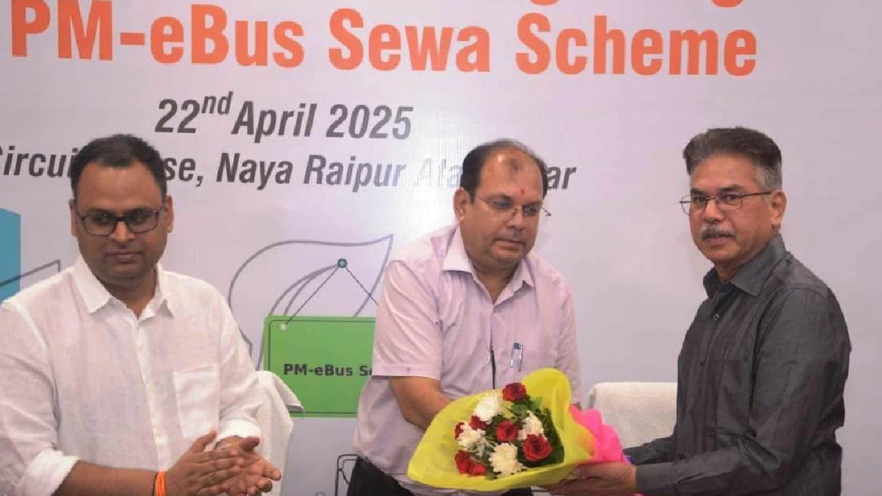 छत्तीसगढ़ की सड़कों पर 240 ई-बस उतारने तैयारियां तेज, तकनीकी ... - CG Sandesh