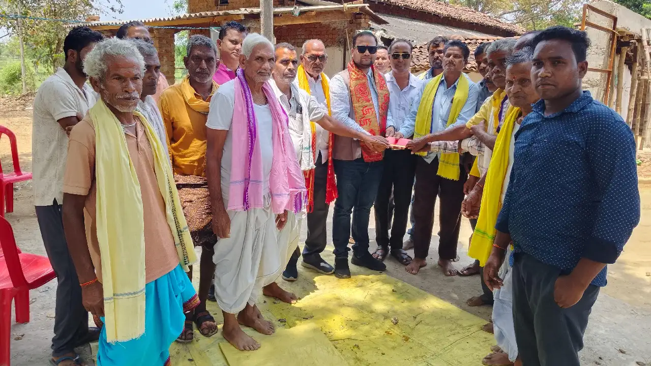 बसना : पिलवापाली में आयोजित अष्टप्रहरी हरिनाम संकीर्तन में श... - CG Sandesh