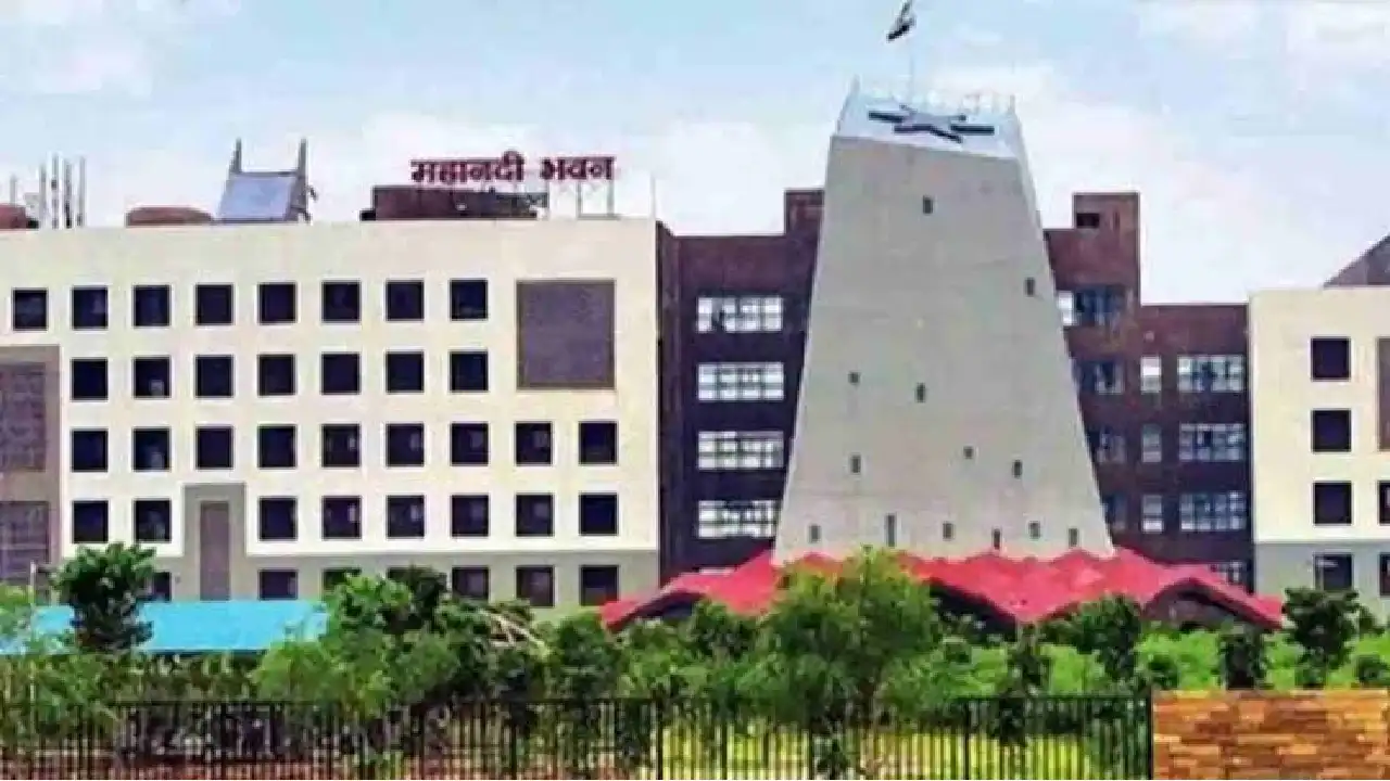 CG : भारतीय प्रशासनिक सेवा के अधिकारियों के प्रभार में बदलाव... - CG Sandesh