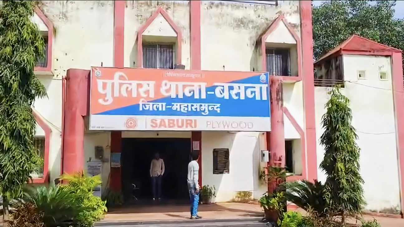 बसना ब्रेकिंग : शराब पीने को लेकर विवाद में दोस्त ने की दोस्त की हत्या, आरोपी गिरफ्तार