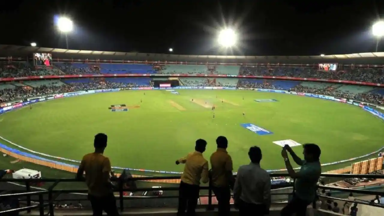  छत्तीसगढ़ क्रिकेट प्रीमियर लीग का आगाज 6 जून को, इन्हे निशुल्क बांटे जाएंगे वीआईपी टिकट, भोजन भी फ्री