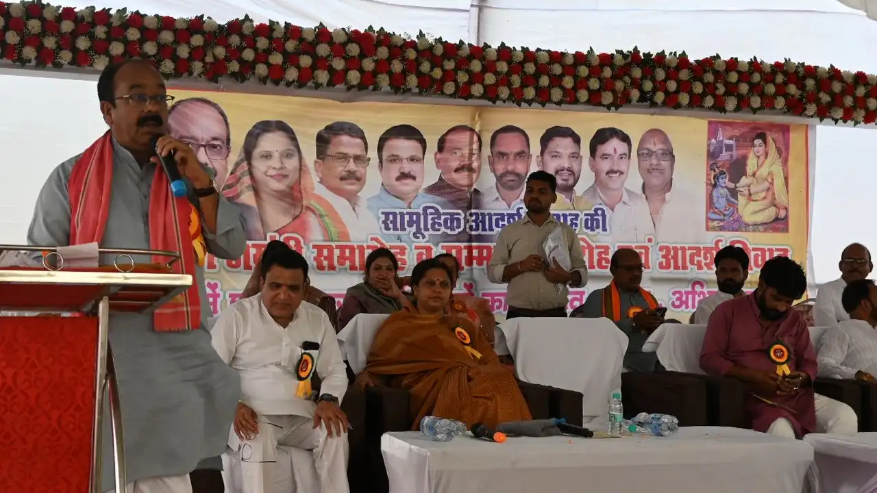महासमुंद : उप मुख्यमंत्री अरुण साव सामूहिक आदर्श विवाह समारो... - CG Sandesh