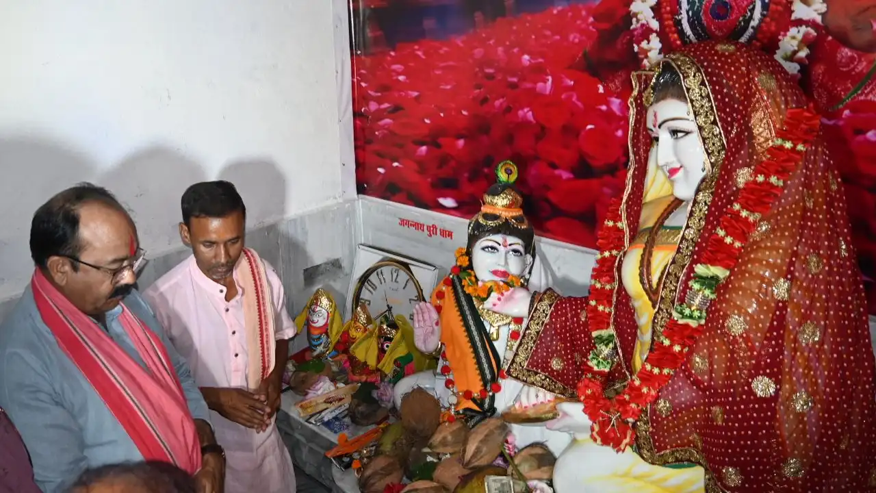 बसना : उप मुख्यमंत्री अरुण साव कर्मा माता मंदिर प्राण प्रतिष... - CG Sandesh