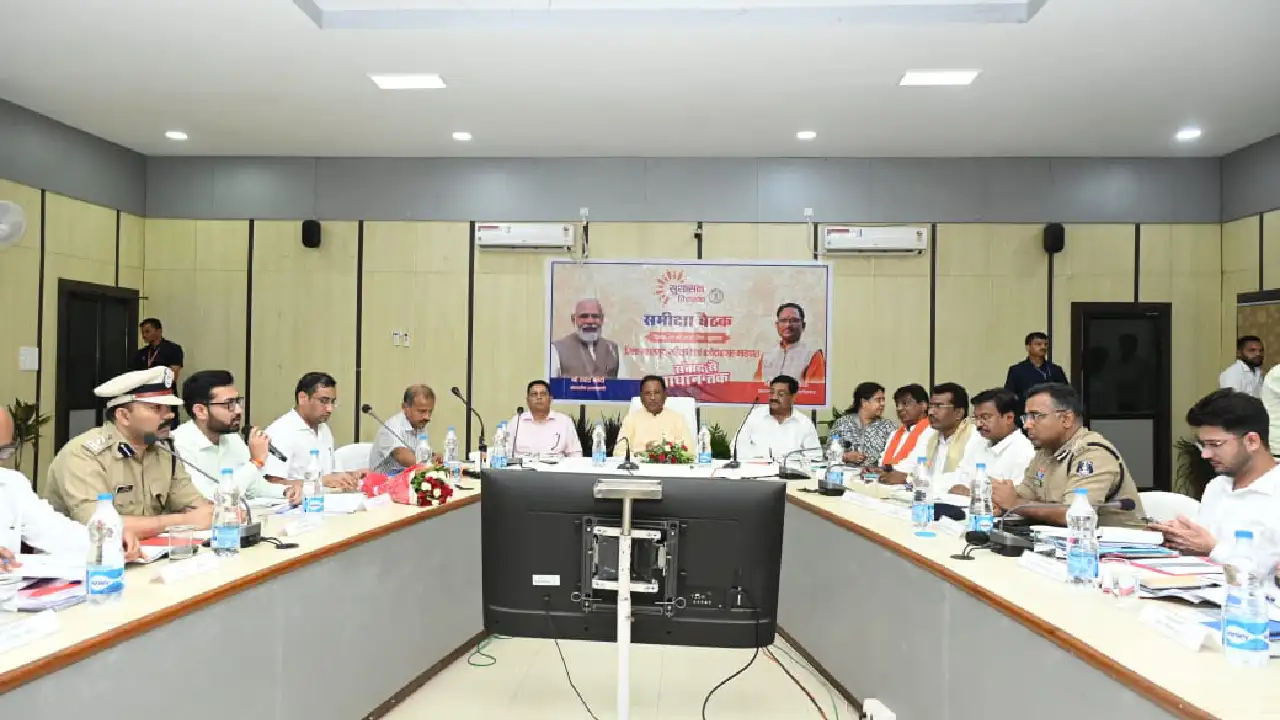 मुख्यमंत्री ने सुशासन तिहार के तीसरे चरण के पाँचवे दिन महासम... - CG Sandesh