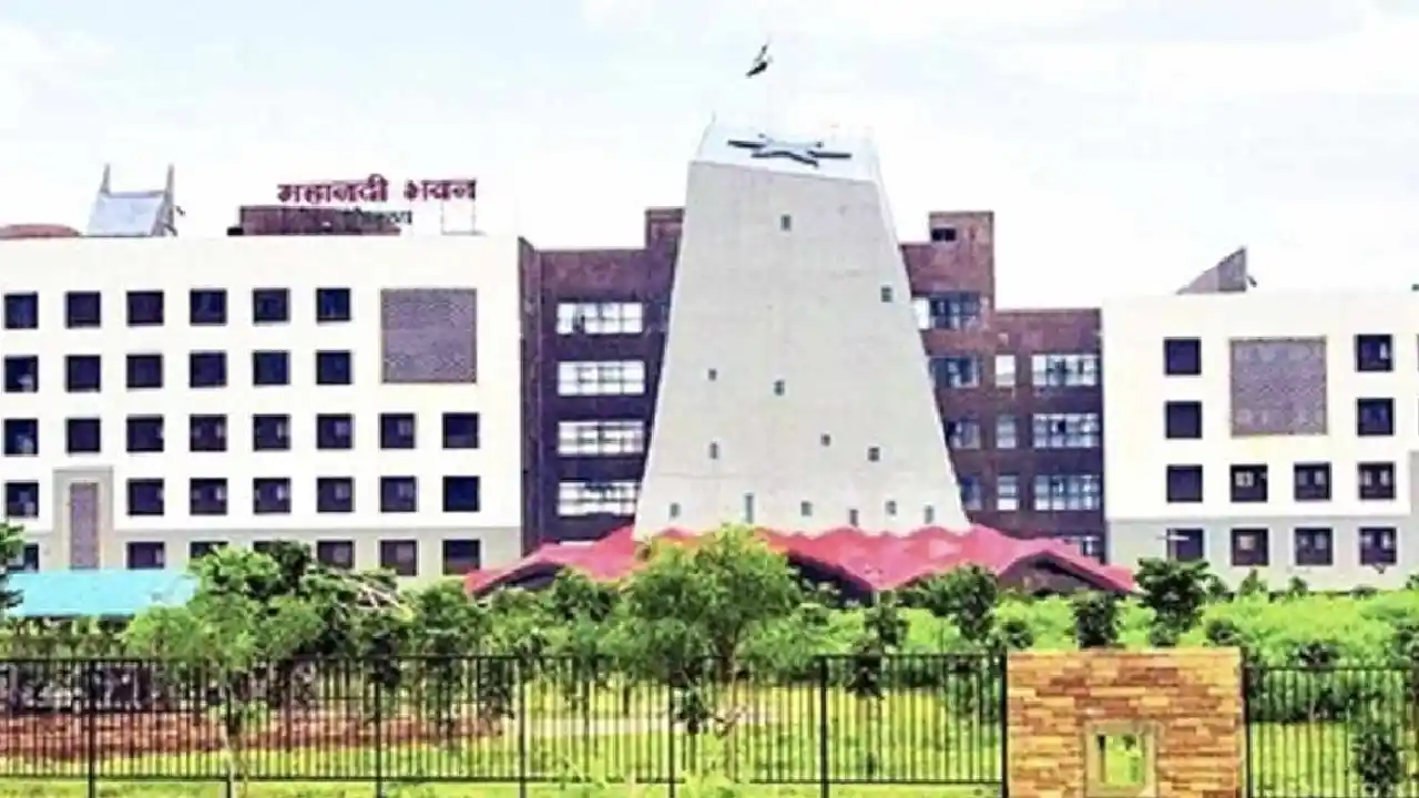 CG : आदिम जाति विकास विभाग ने की 10 सहायक संचालकों की पदस्थापना, आदेश जारी
