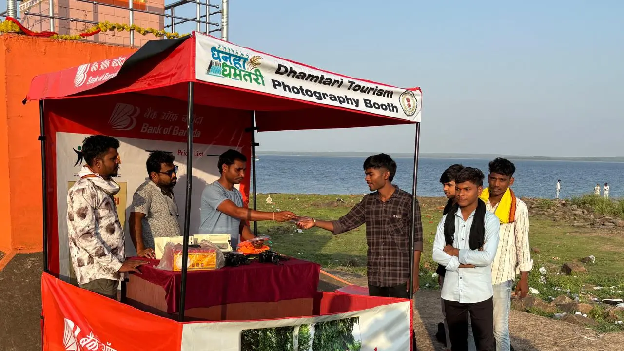 CG:  प्रोजेक्ट योजना के तहत युवकों ने महानदी किनारे अंगारमोत... - CG Sandesh