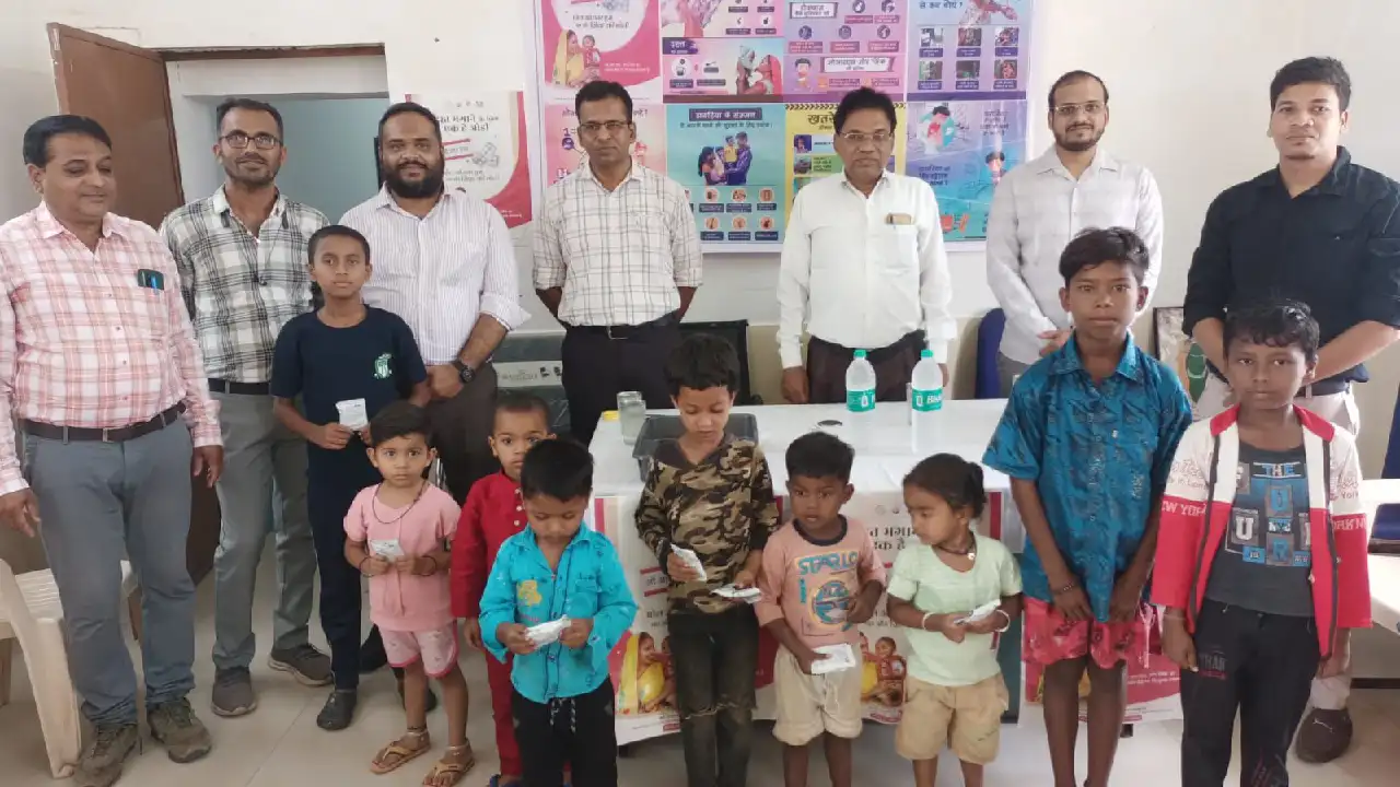 महासमुंद : डायरिया रोकथाम हेतु जिले में स्टॉप डायरिया कैम्पे... - CG Sandesh