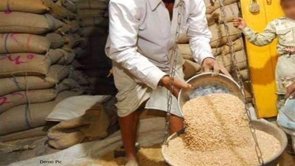 Ration Card : राशन कार्ड धारियों के लिए मुसीबत बना OTP, ग्रा... - CG Sandesh