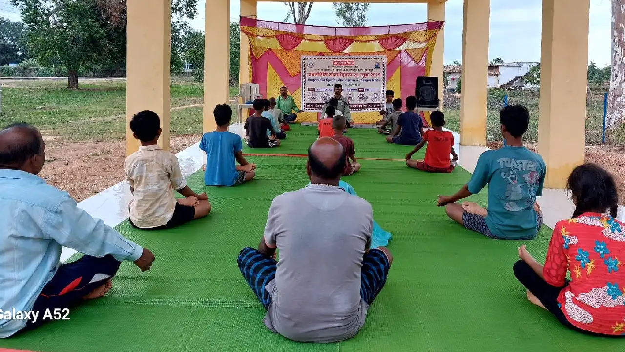महासमुंद : अंतर्राष्ट्रीय योग दिवस 2025 की तैयारी प्रारंभ,  ... - CG Sandesh