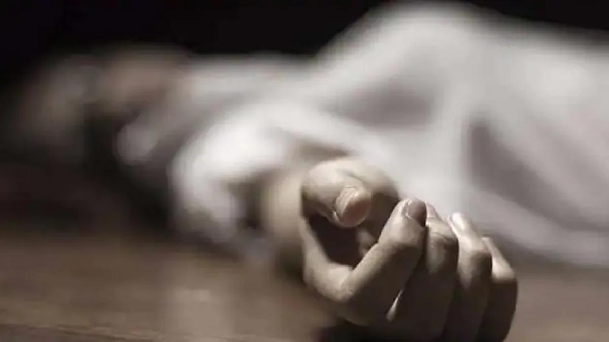 CG: चरित्र शंका के चलते पति ने की पत्नी की हत्या - CG Sandesh