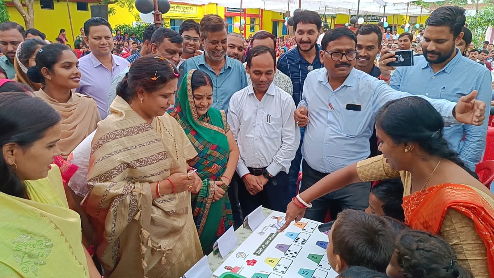 सरायपाली : विकासखंड स्तरीय प्रवेश उत्सव में नवप्रवेशियों का ... - CG Sandesh