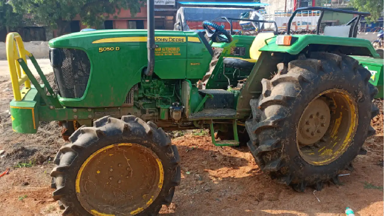 John Deere 5050 D ट्रैक्टर – 50 HP का दमदार तकनीक वाला ट्रैक... - CG Sandesh