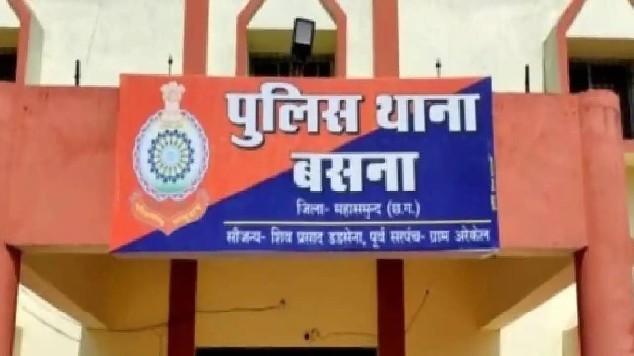 लक्ष्मी गौरी ढाबा बसना में अवैध शराब की बिक्री पर महासमुंद प... - CG Sandesh