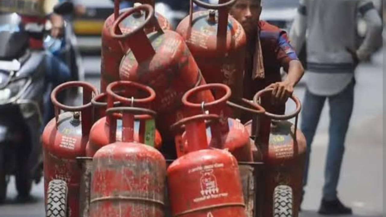 प्रधानमंत्री उज्ज्वला योजना 2.0 : जानिए कैसे पाएँ मुफ्त LPG ... - CG Sandesh