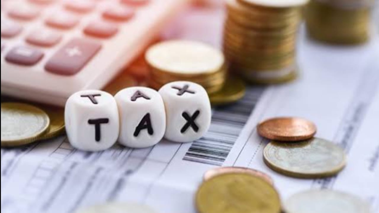 ITR भरने से पहले टैक्स कैलकुलेटर जरूर करें इस्तेमाल, वरना हो... - CG Sandesh