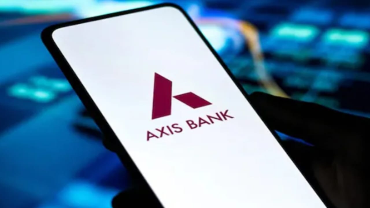 Axis Bank ने बढ़ाए ATM चार्ज! 1 जुलाई 2025 से लागू होंगे नए ... - CG Sandesh