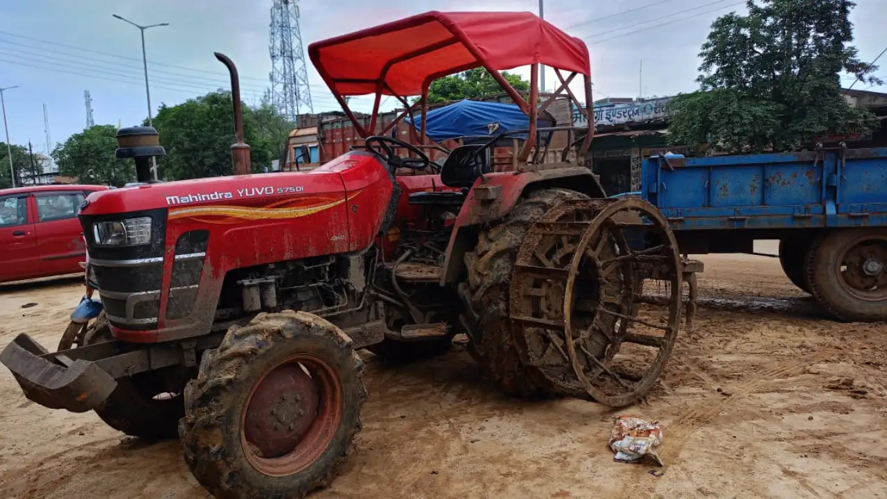 बस अब मत चूकना! महिंद्रा YUVO 575 DI पर मानसून में बंपर छूट - CG Sandesh