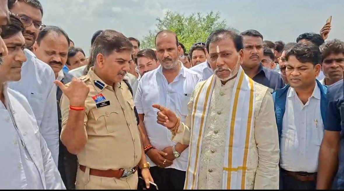CG : धर्मगुरु गुरु बालदास पहुंचे बेमेतरा, विधायक खुशवंत साहे... - CG Sandesh