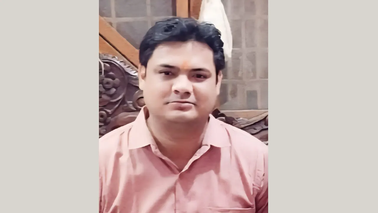 जोबी कॉलेज के मीडिया प्रभारी का तबादला : पहुंचे पीडी कॉलेज - CG Sandesh