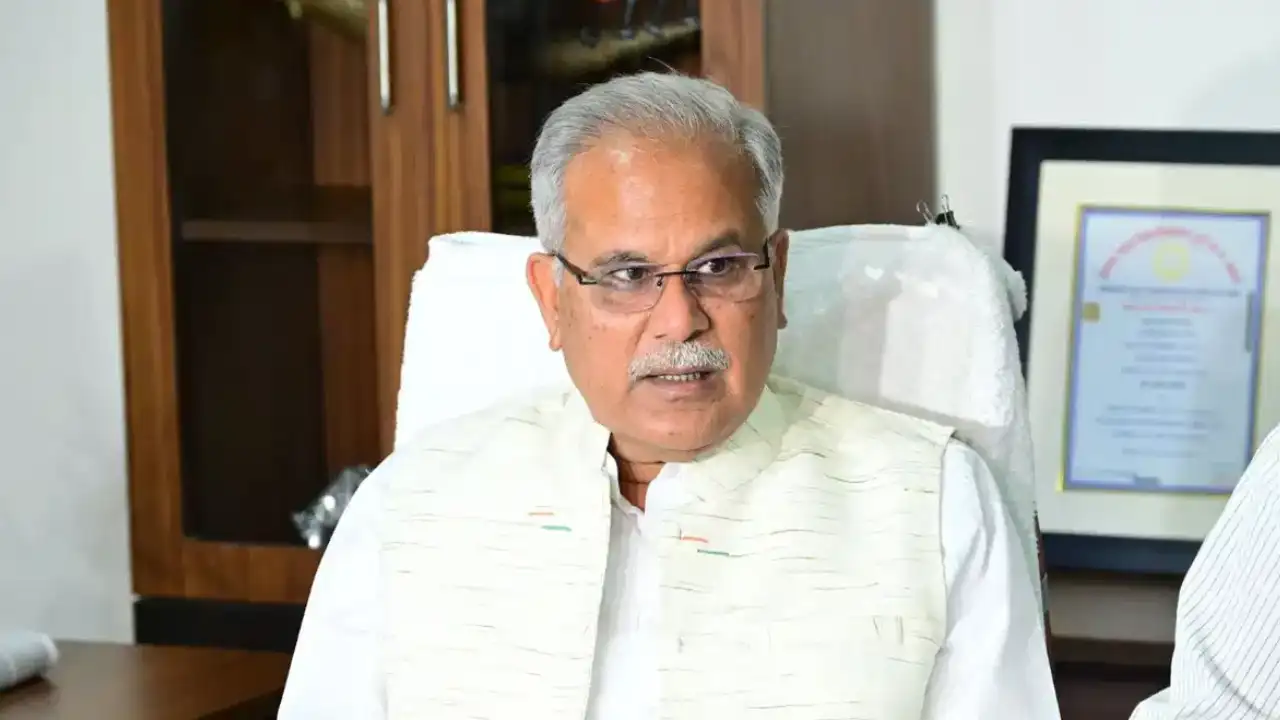 भूपेश बघेल की कमजोर होती पकड़: भ्रष्टाचार, जनस्वास्थ्य संकट ... - CG Sandesh
