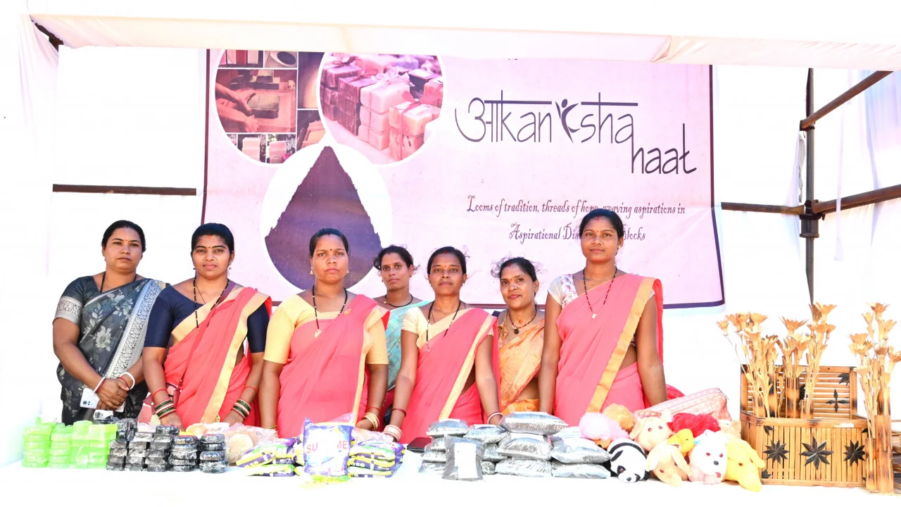 CG: बकरी पालन से आत्मनिर्भरता की मिसाल बनी जय बड़ादेव महिला स... - CG Sandesh