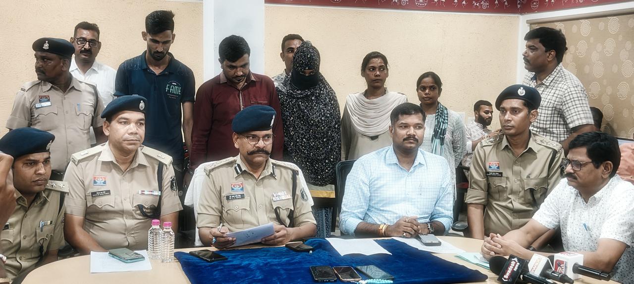 CG : हेरोईन के साथ एक युवती सहित 3 आरोपी पकड़ाए, ग्राहक का कर... - CG Sandesh