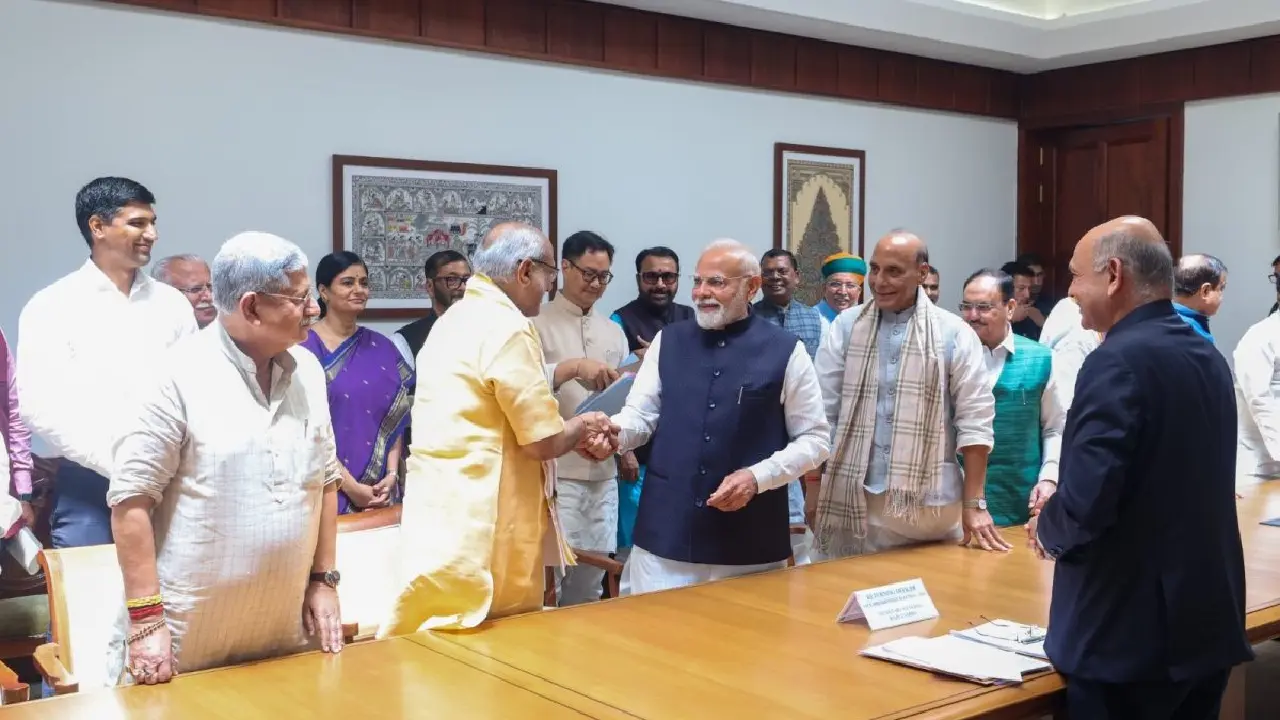 उत्कृष्ट उपराष्ट्रपति साबित होंगे सीपी राधाकृष्णन : पीएम मोद... - CG Sandesh