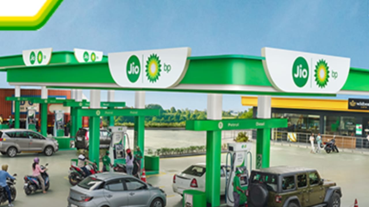 Jio-bp पेट्रोल पंप डीलरशिप, सिर्फ जमीन और निवेश से बनें बड़े... - CG Sandesh